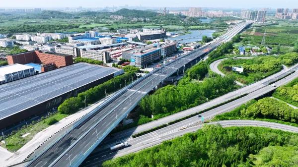 芜湖首条市到县快速化改造工程今日主线通车